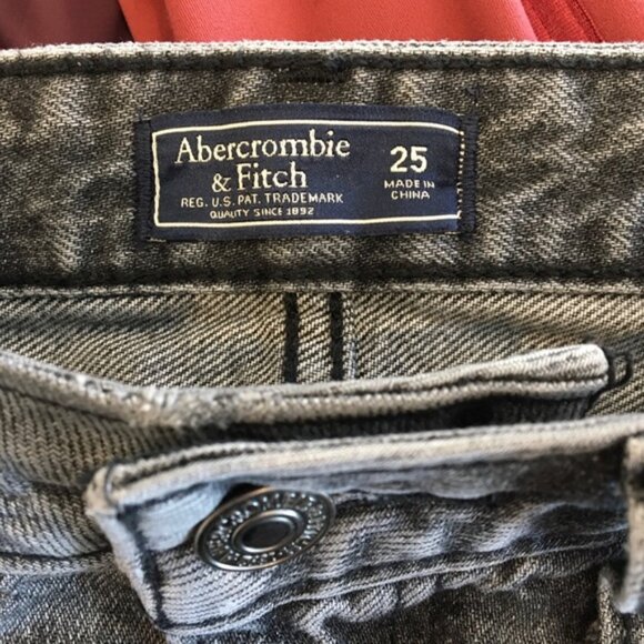Abercrombie  Fitch High- Waisted Denim Mini Skirt - Picture 3 of 4